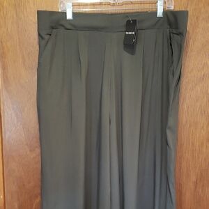 NWT Torrid Dark Olive Wide Leg Pull On Trousers